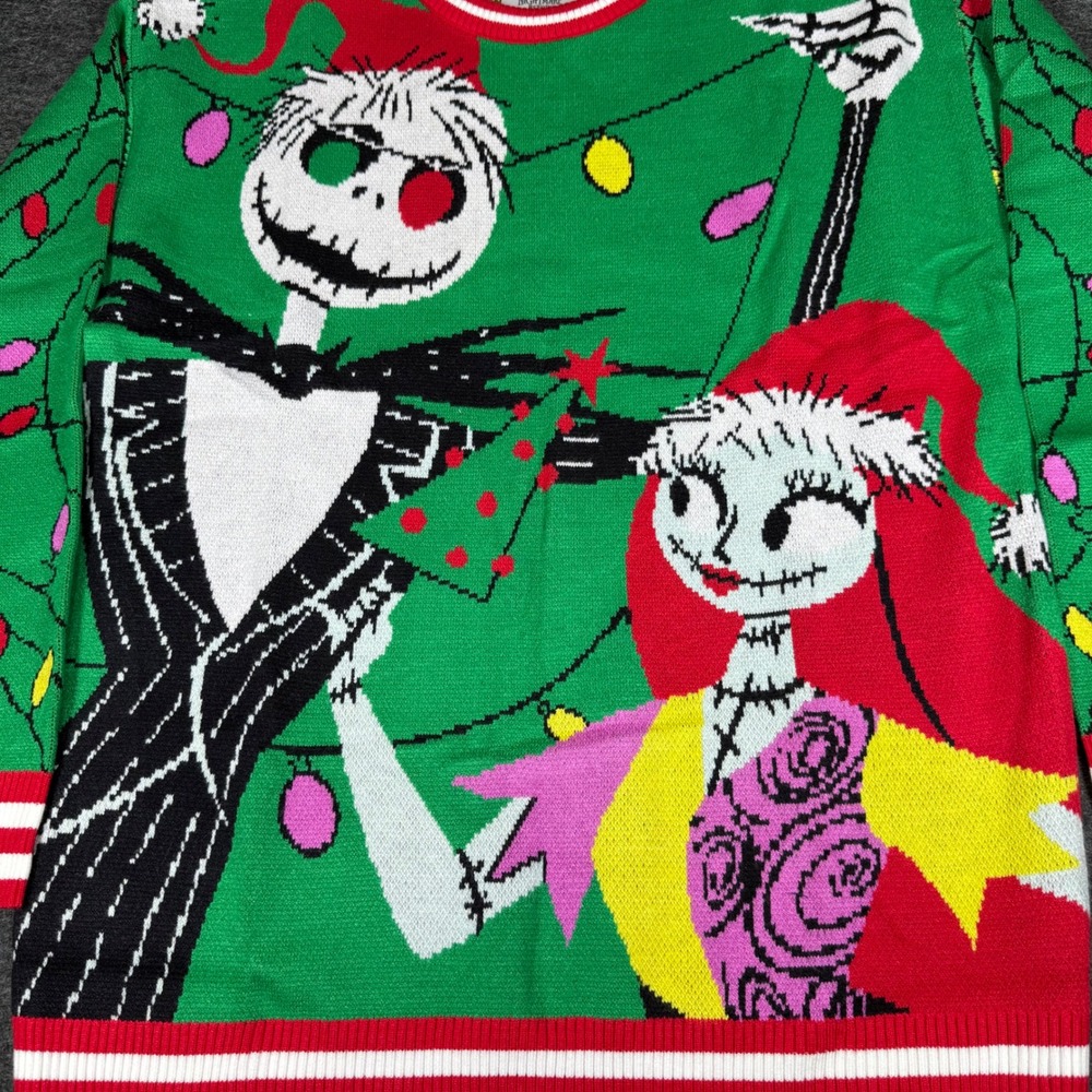 NWT Disney The Nightmare Before Christmas Sweater L14/16 Jack&Sally Soft - Picture 3 of 8